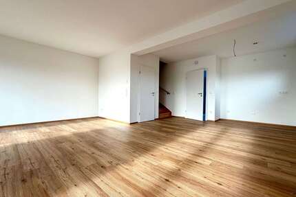 Haus zum Mieten in Ergolding 1.780,00 € 119.75 m²