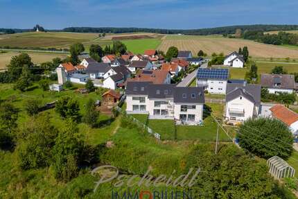 Haus zum Kaufen in Langquaid 560.000,00 € 148.66 m²