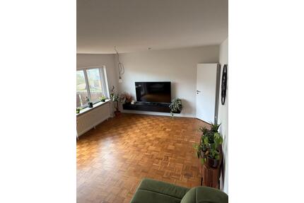 3 ZKB, renoviert, Balkon, EBK, Stellplatz, sofort bezugsfertig - Taunusstein