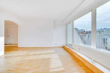 AIGNER - Helle Dachgeschosswohnung über den Dächern des Glockenbachviertels - München Ludwigsvorstadt-Isarvorstadt