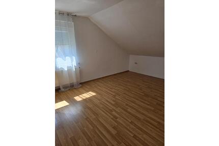 2 Zimmer Wohnung in Sachsenheim Ochsenbach 500€ Kalt