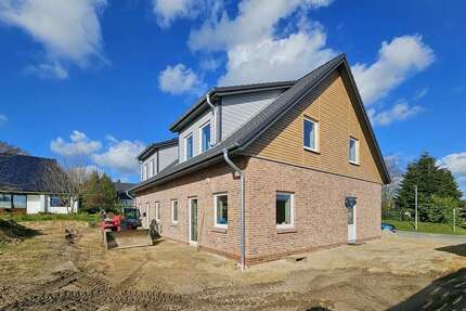 Haus zum Kaufen in Oster-Ohrstedt 629.000,00 € 220 m²