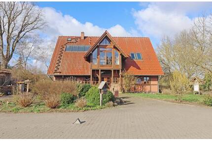 Gemeinschaftliches Wohnen mit Erweiterungspotenzial! - Zernien Mützingen