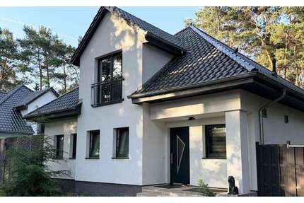 Haus zum Kaufen in Borkwalde 900.000,00 € 184 m²
