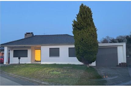 SmartHome freistehend mit Pool & Sauna - Wegberg