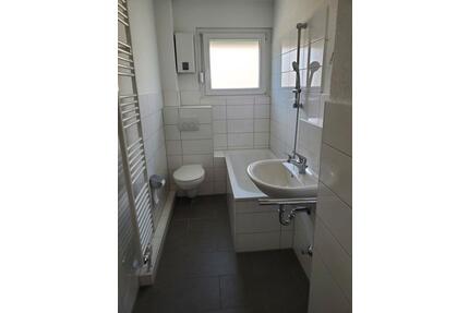 Holthausen: Bezugsfertige 2-Zi.-Whg. mit großem Balkon - Essen Stadtbezirk VIII