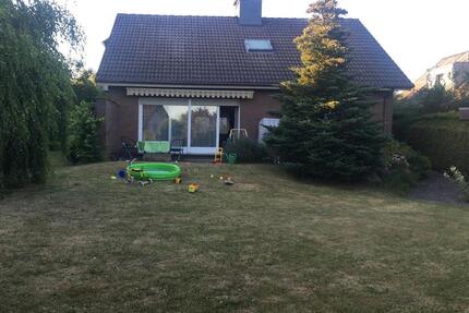 Einfamilienhaus - 449.000,00&nbsp;EUR Kaufpreis, ca.&nbsp; 130,00&nbsp;m&sup2; in Lemgo (PLZ: 32657)