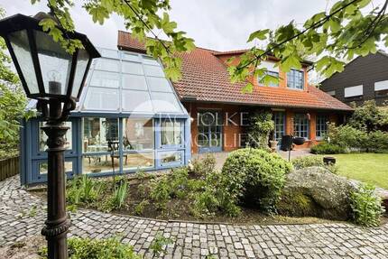 Stilvolle Eleganz trifft Familienidylle - Exklusives Wohnen am Feldrand - Rosche