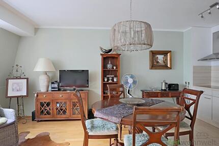 (EF0788_M) Dresden: Innere Altstadt, möbliertes Luxusapartment mit Service, Loggia, WLAN, TG-Stellplatz möglich