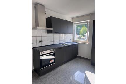 Zuhause mit 3 Zimmern und Balkon in Limburg an der Lahn
