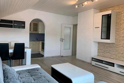 TOP 2-Zimmer-Wohnung möbliert zentral in Spiegelau zu vermieten