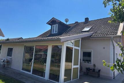 Verkaufe älteres Haus inkl. PV Anlage - Osterhofen
