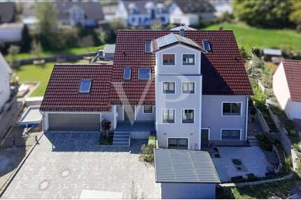 Haus zum Kaufen in Wolnzach 1.710.000,00 € 385 m²