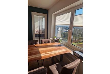 Moderne 4-Zimmer Wohnung mit Balkon im 5. OG in Unterfeldhaus - Erkrath