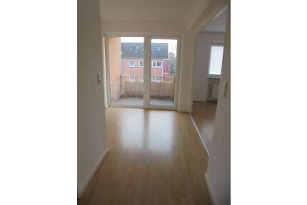 Wohnung zum Mieten in Rendsburg 700,00 € 73.69 m²