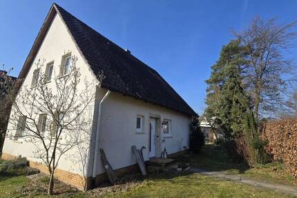 Freistehendes Einfamilienhaus mit großzügigem Grundstück in Klein Hehlen! (AS-1020-182) - Celle