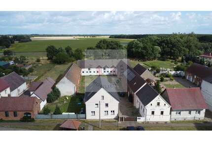 Haus zum Kaufen in Schützberg 430.000,00 € 289 m²