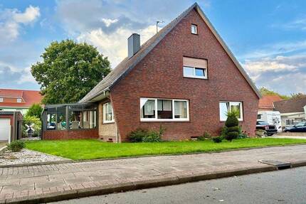 Geräumiges, modernisiertes Einfamilienhaus in beliebter Wohnlage - Nordenham