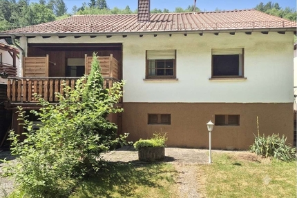 Freistehendes Einfamilienhaus in Obernheim-Kirchenarnbach – Ihr neues Zuhause mit Garten wartet