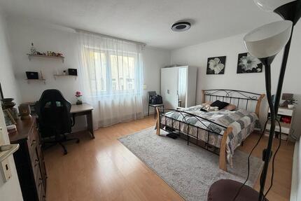 2-Zimmer-Wohnung im 1. OG in Stuttgart 70199