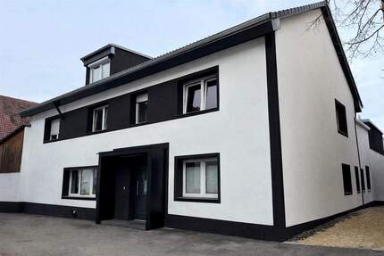 Exklusives Wohnen mit Dachterrasse & Jacuzzi in Langenau