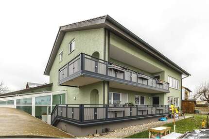 Haus zum Kaufen in Pettendorf 980.000,00 € 294 m²