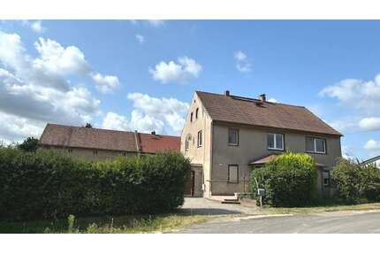 Haus zum Kaufen in Markersdorf 140.000,00 € 165 m²