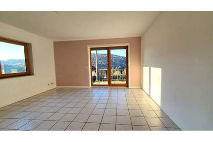 Ruhiges Wohnen mit Aussicht ins Grüne - Wilhelmsfeld