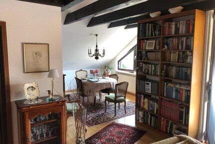 Schöne 3 Zimmer Küche Bad Wohnung mit Balkon u. Pkw Stellplatz - Neunkirchen Kohlhof