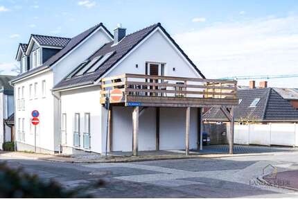 Haus zum Kaufen in Neustadt in Holstein 1.500.000,00 € 234 m²