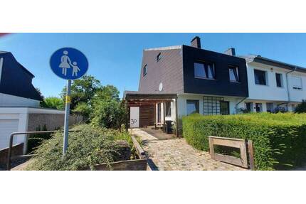 Sonniges und geräumiges Reihenendhaus in Laatzen-Grasdorf in Top Lage