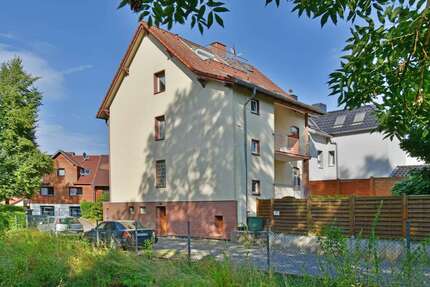 Haus zum Kaufen in Söhrewald 350.000,00 € 200.46 m²