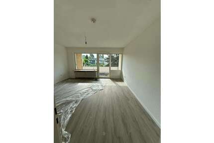 Wohnung zum Mieten in Leverkusen-Biesenbach 330,00 € 30 m²