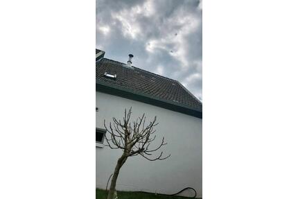 Doppelhaushälfte mit Apartment - 249.000,00&nbsp;EUR Kaufpreis, ca.&nbsp; 90,00&nbsp;m&sup2; in Wiehl (PLZ: 51674)