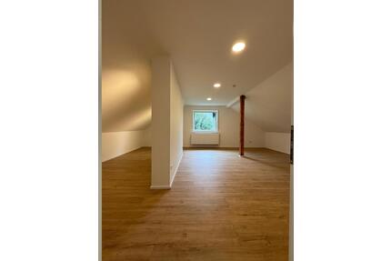 3 Zimmer Wohnung in Poppenlauer - Maßbach