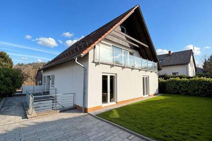 RESERVIERT: Sofort einziehen!! Geräumiges und helles Haus in ruhiger Seitenstraße von Erlenbach - Kaiserslautern