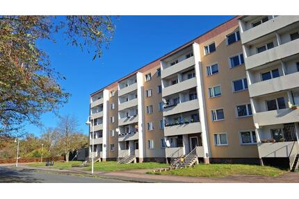 +++SCHNELL SEIN! RENOVIERTE 3-RAUMWOHNUNG mit BALKON+++ - Sandersdorf-Brehna