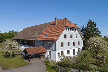 Haus zum Kaufen in Villingen-Schwenningen 860.000,00 € 334 m²
