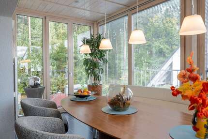 Haus zum Kaufen in Burgthann 1.450.000,00 € 504 m²