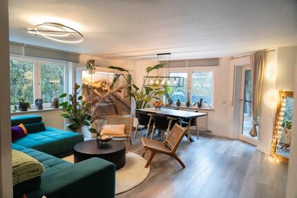 Traumhaftem Privatgarten in direkter Waldrandlage - Albershausen