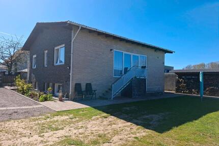 Ein Bungalow in Stadtoldendorf - 260.000,00&nbsp;EUR Kaufpreis, ca.&nbsp; 98,00&nbsp;m&sup2; in Stadtoldendorf (PLZ: 37627)