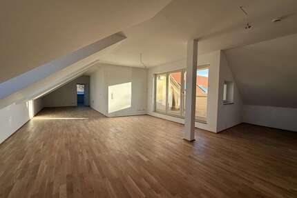 Wohnung zum Mieten in Leipzig 1.790,00 € 115.5 m²