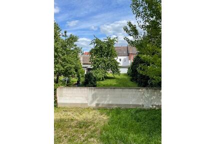 Sonnige 3-Zimmer-Wohnung 80qm m. Balkon & EBK Roßlau (Zentrum) - Dessau-Roßlau Brambach
