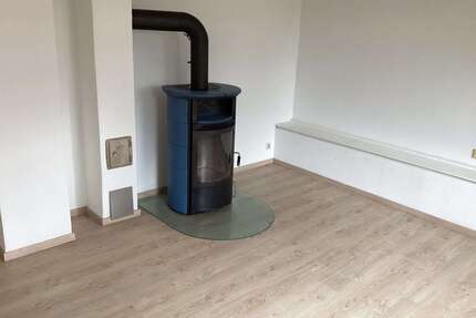 Wohnung zum Mieten in Burgwedel 1.000,00 € 100 m²