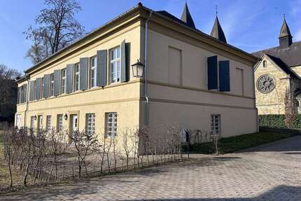 Wohnung zum Mieten in Rheda-Wiedenbrück 1.483,50 € 129 m²