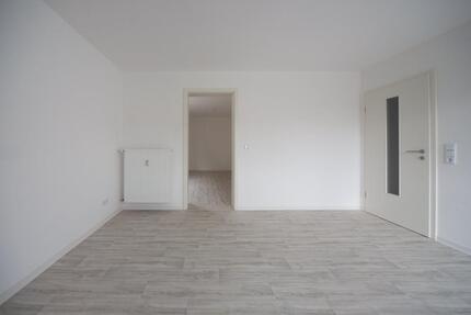 Helle 2-Zimmer Wohnung mit Einbauküche und Terrasse in Salz zu vermieten! - Bad Neustadt an der Saale