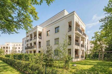 Leben im begehrten Schlachtensee Carré mit großzügiger Terrasse und Garten - Berlin Nikolassee