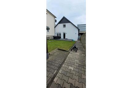 Einfamilienhaus Anliegerhaus in Wiedenbrück - Rheda-Wiedenbrück