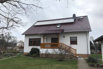 Einliegerwohnung in Kühren* DG* 3 Zimmer+ sep. Küche mit EBK* Spitzboden zur Nutzung* - Wurzen