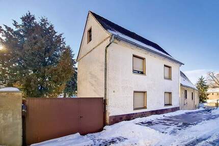 AUKTION: Einfamilienhaus mit großem Garten - Querfurt Schmon